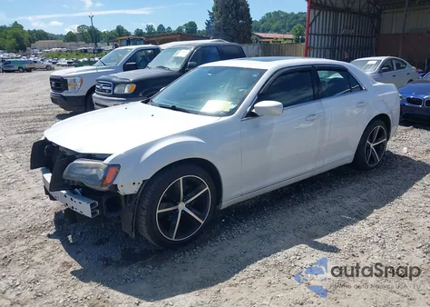 2013 Chrysler 300 300S from USA, damaged, VIN 2C3CCABG3DH682737